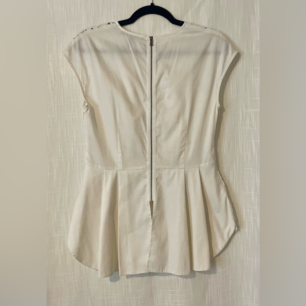 BCBG MaxAzria Lace Top - Picture 5 of 8